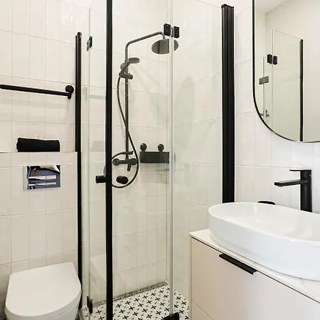 Appartement Studio, Views & Close To Everything